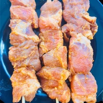 สันคอหมูหมักซอสหม่าล่า